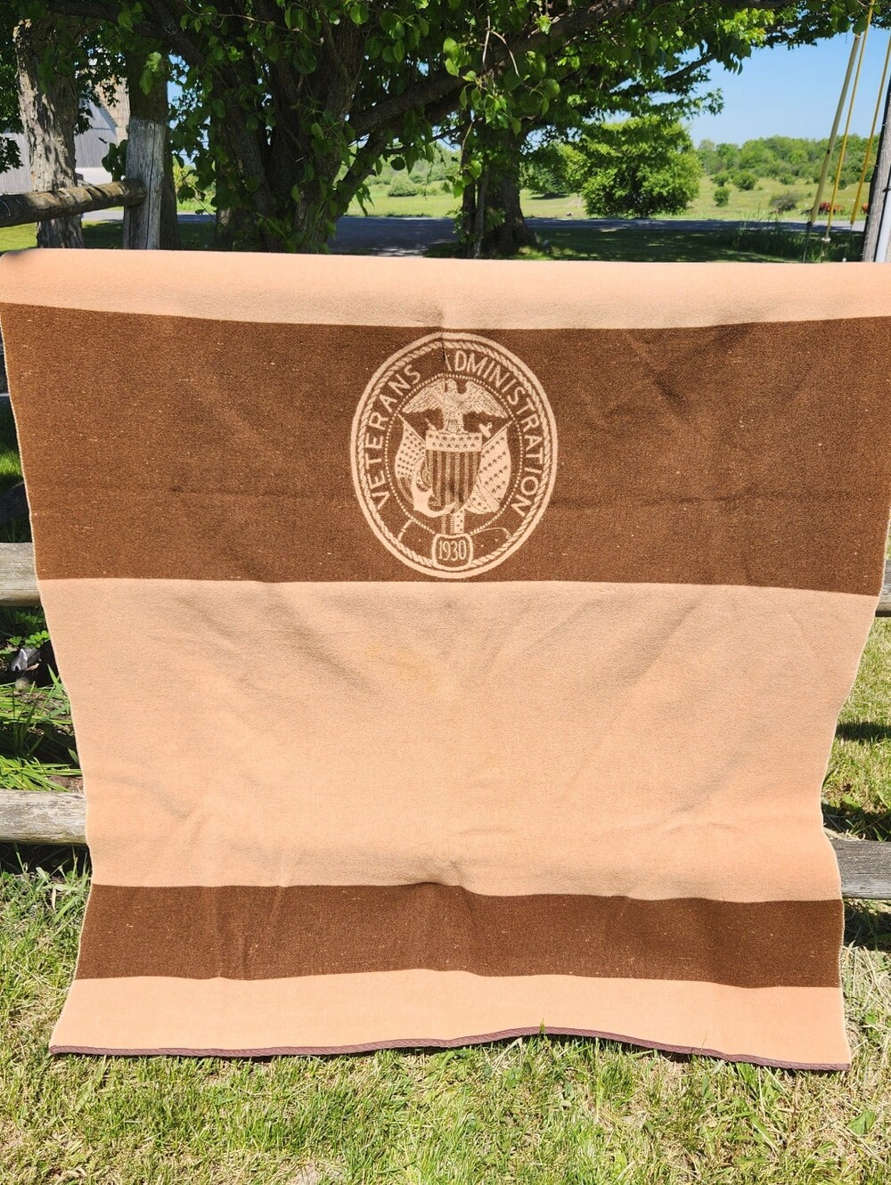 Vintage Veterans Administration Wool Blanket Brown Tan Militaria 44x70 inch
